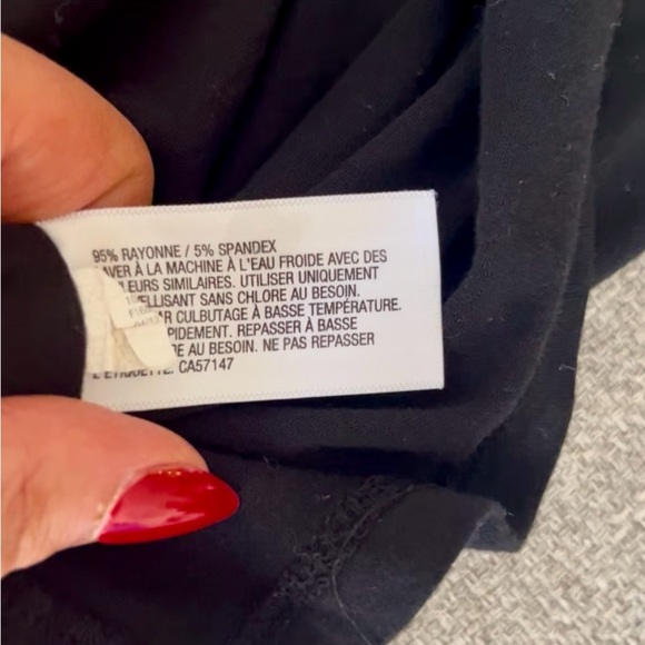 Classic Black V-Neck Women's Top - Picture 10 of 10